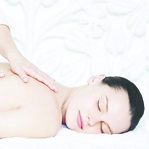 75 Minute Aveda Massage